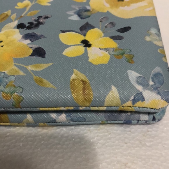 Nanette Lepore Floral Crossbody Bag EUC - Picture 6 of 8